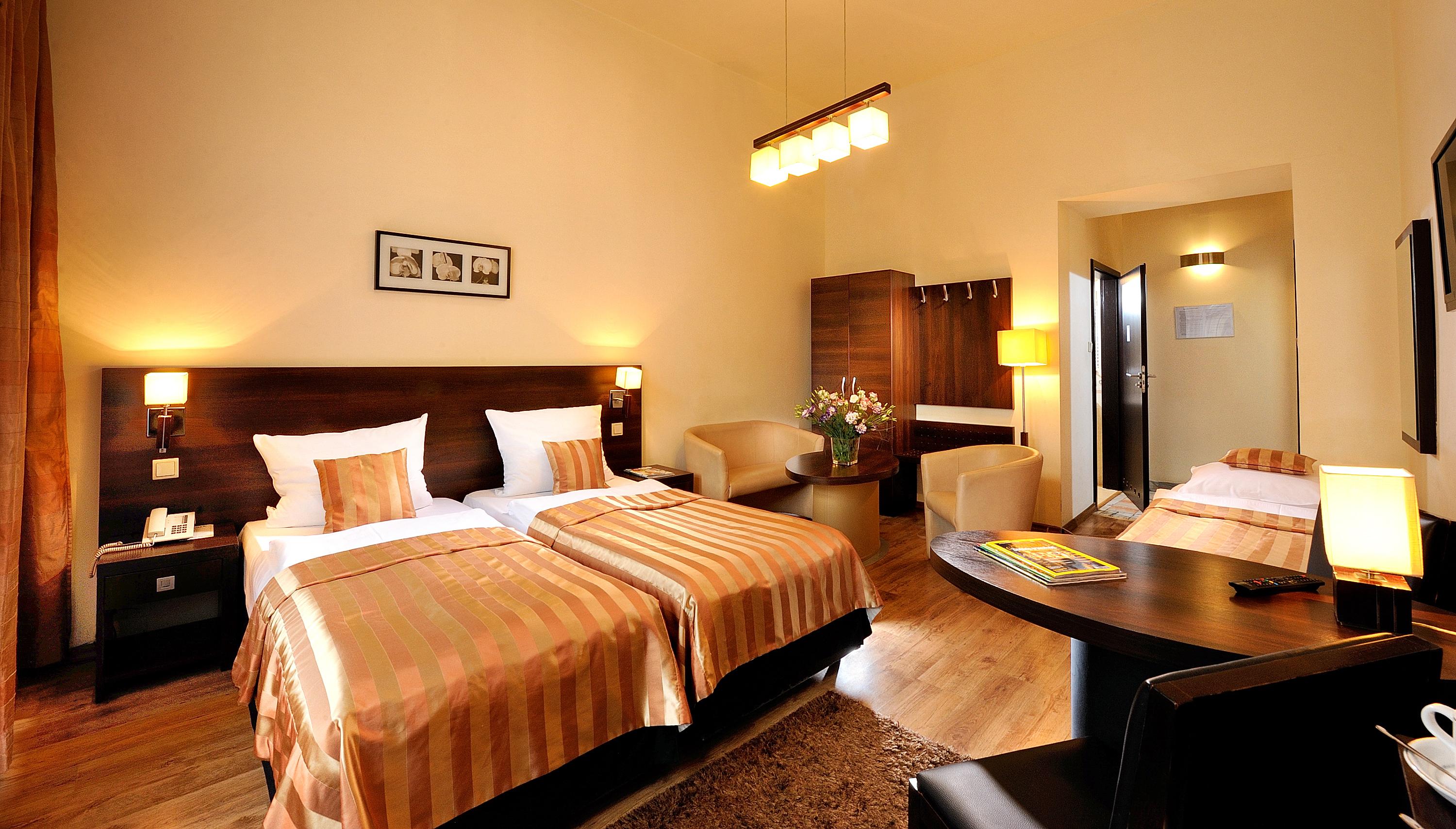 Spatz Aparthotel Cracovie Extérieur photo