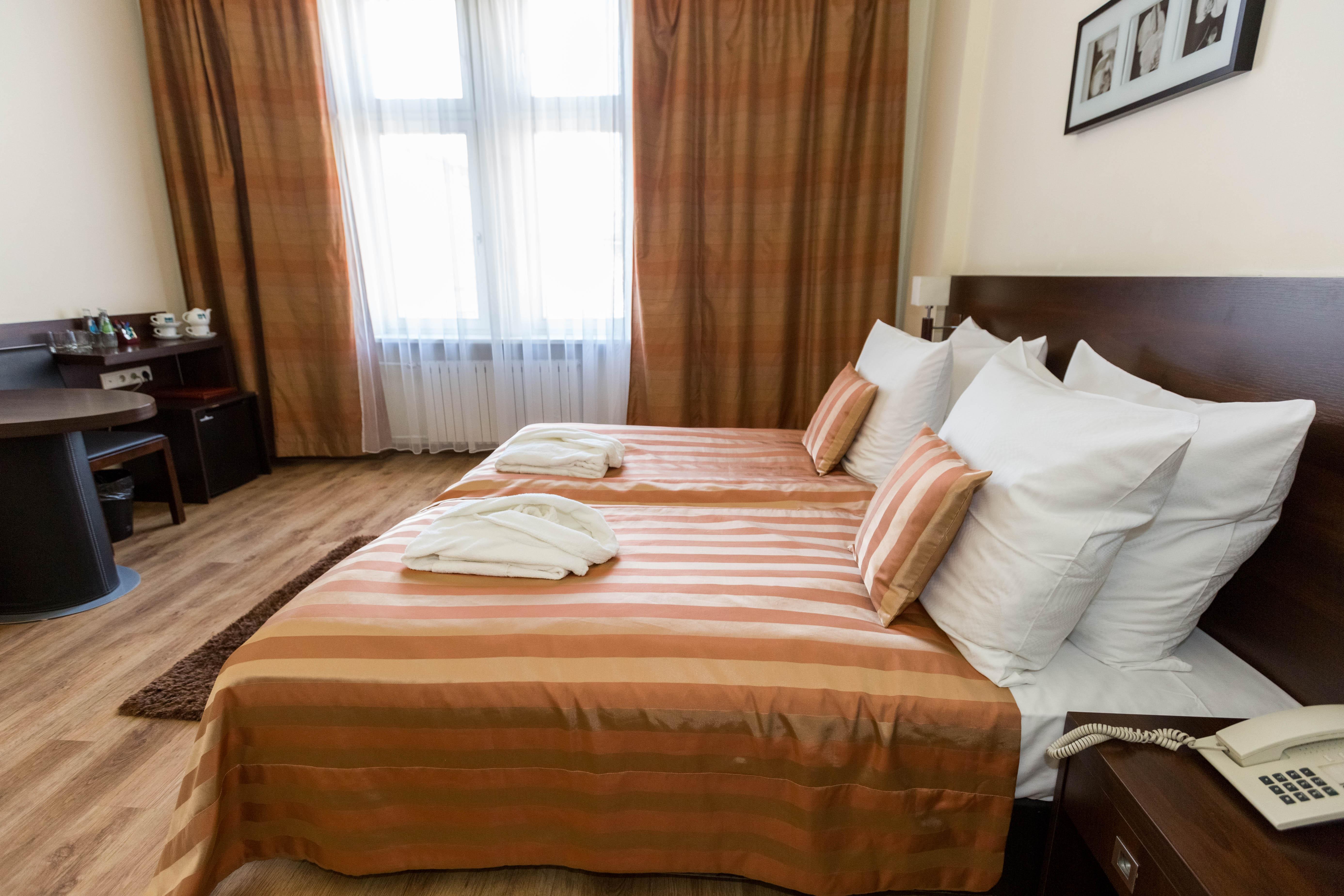 Spatz Aparthotel Cracovie Extérieur photo