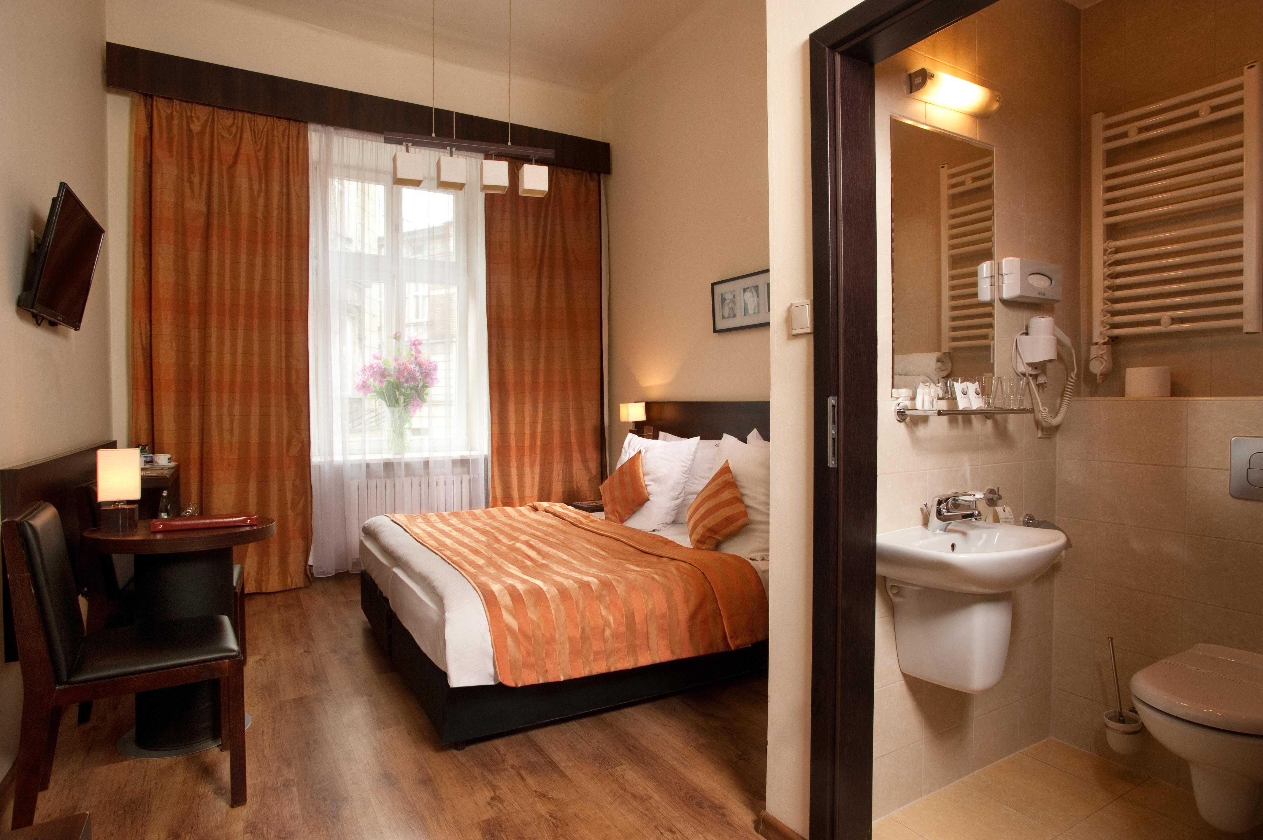 Spatz Aparthotel Cracovie Extérieur photo