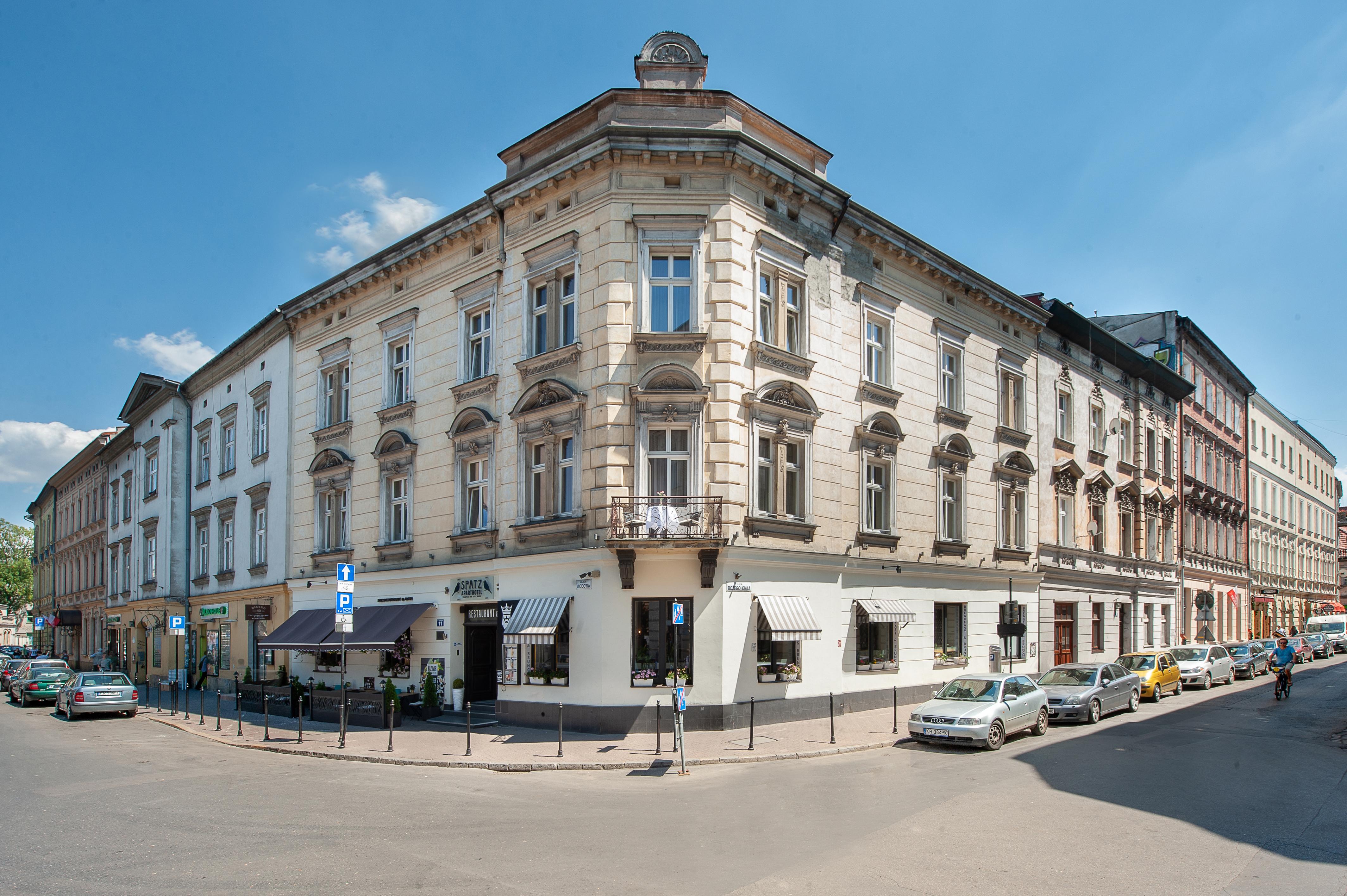 Spatz Aparthotel Cracovie Extérieur photo