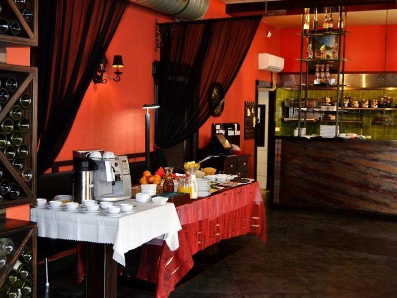 Spatz Aparthotel Cracovie Extérieur photo